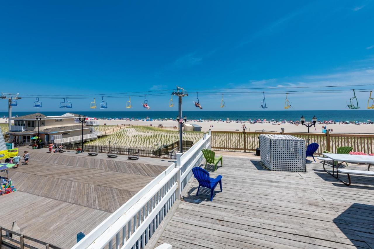 סי-סייד הייטס Boardwalk Hotel Charlee & Apartments Beach Hotel Oceanfront מראה חיצוני תמונה