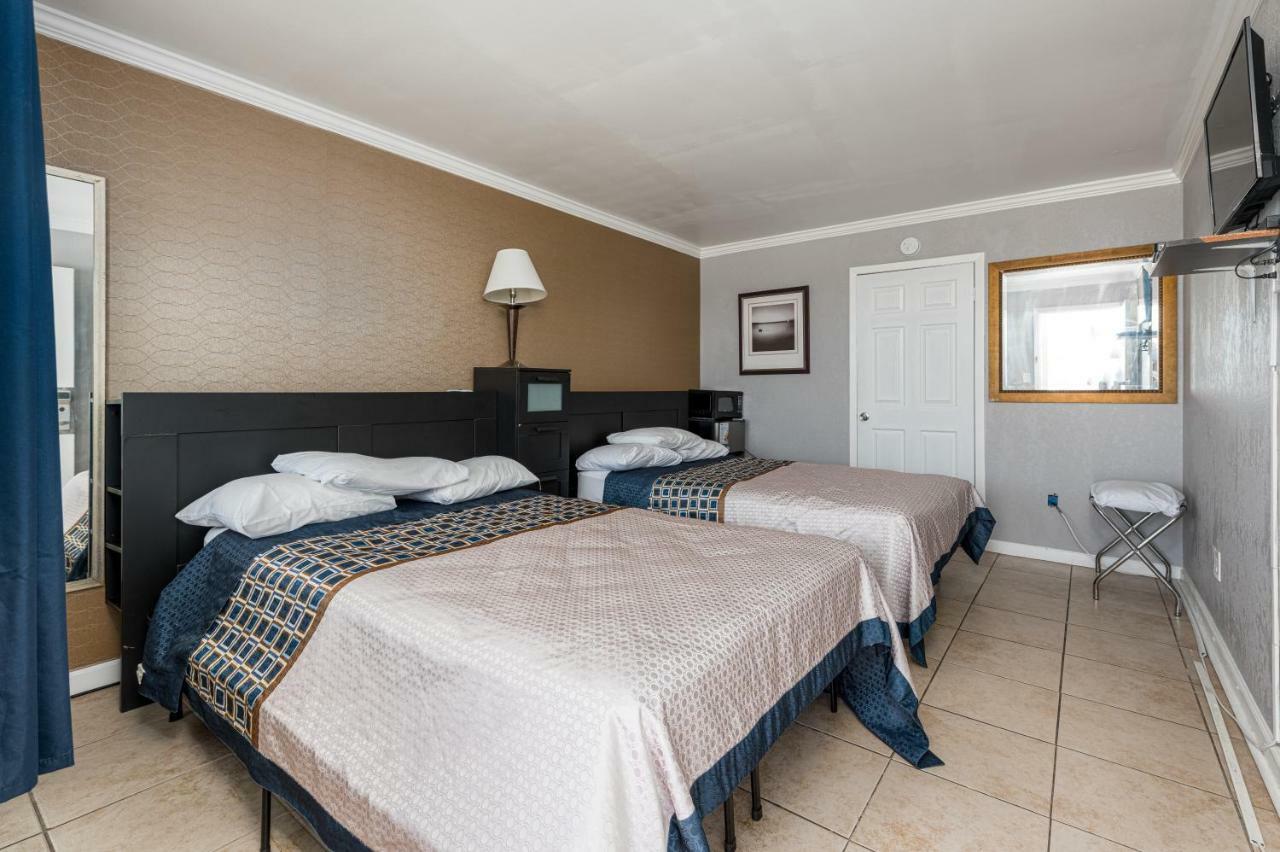 סי-סייד הייטס Boardwalk Hotel Charlee & Apartments Beach Hotel Oceanfront מראה חיצוני תמונה
